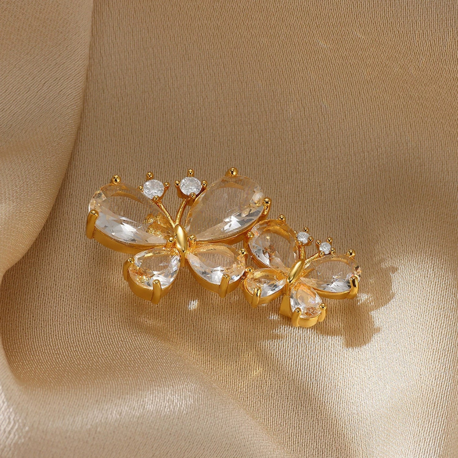 Gold Crystal Butterfly Stud Brooch JLTMC0006