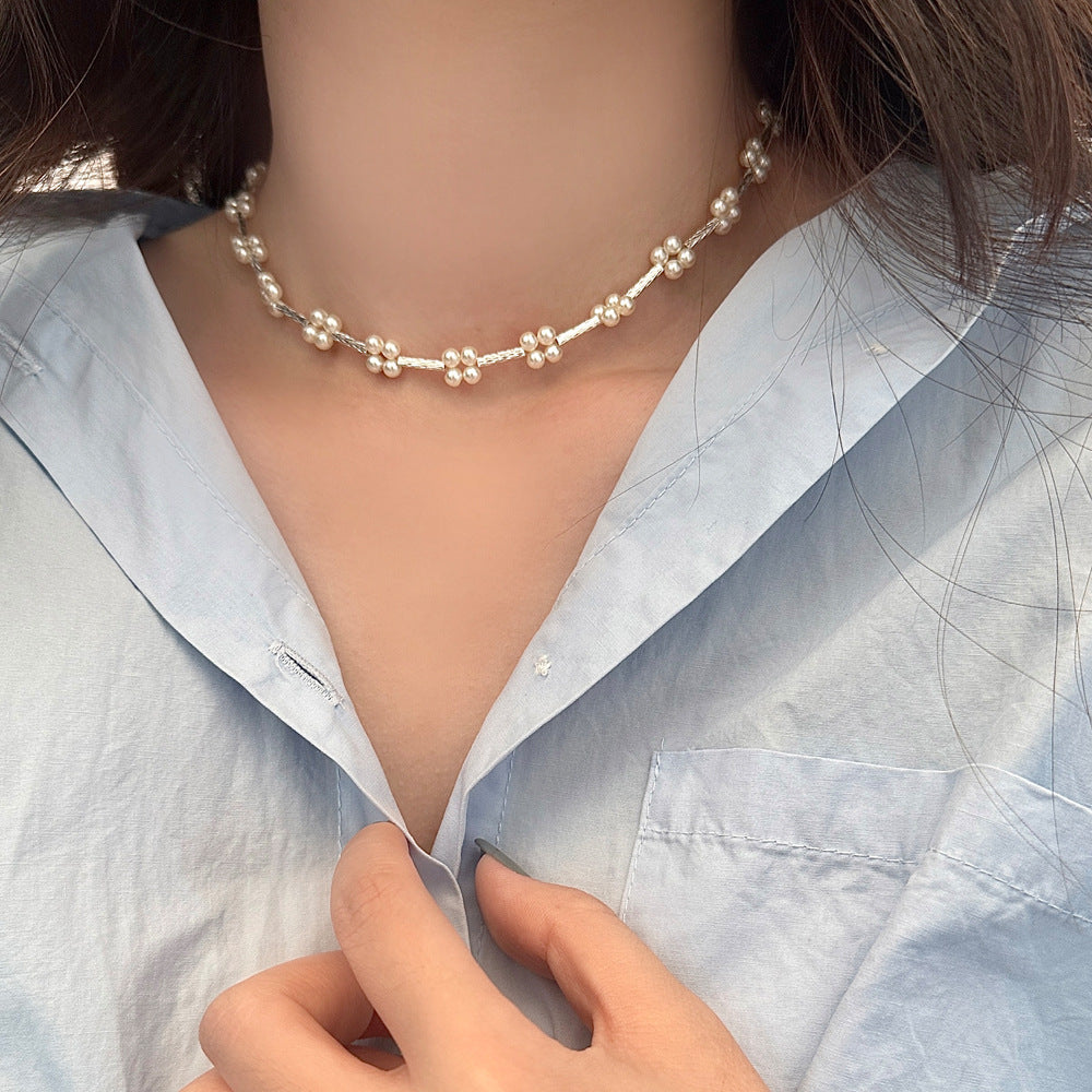 Trendy Shiny Pearl Flower Beads Styled Silver Necklace JLTN1244