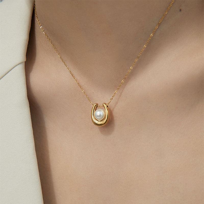 White Pearl Inbetween U shaped Gold Necklace JLTN1294