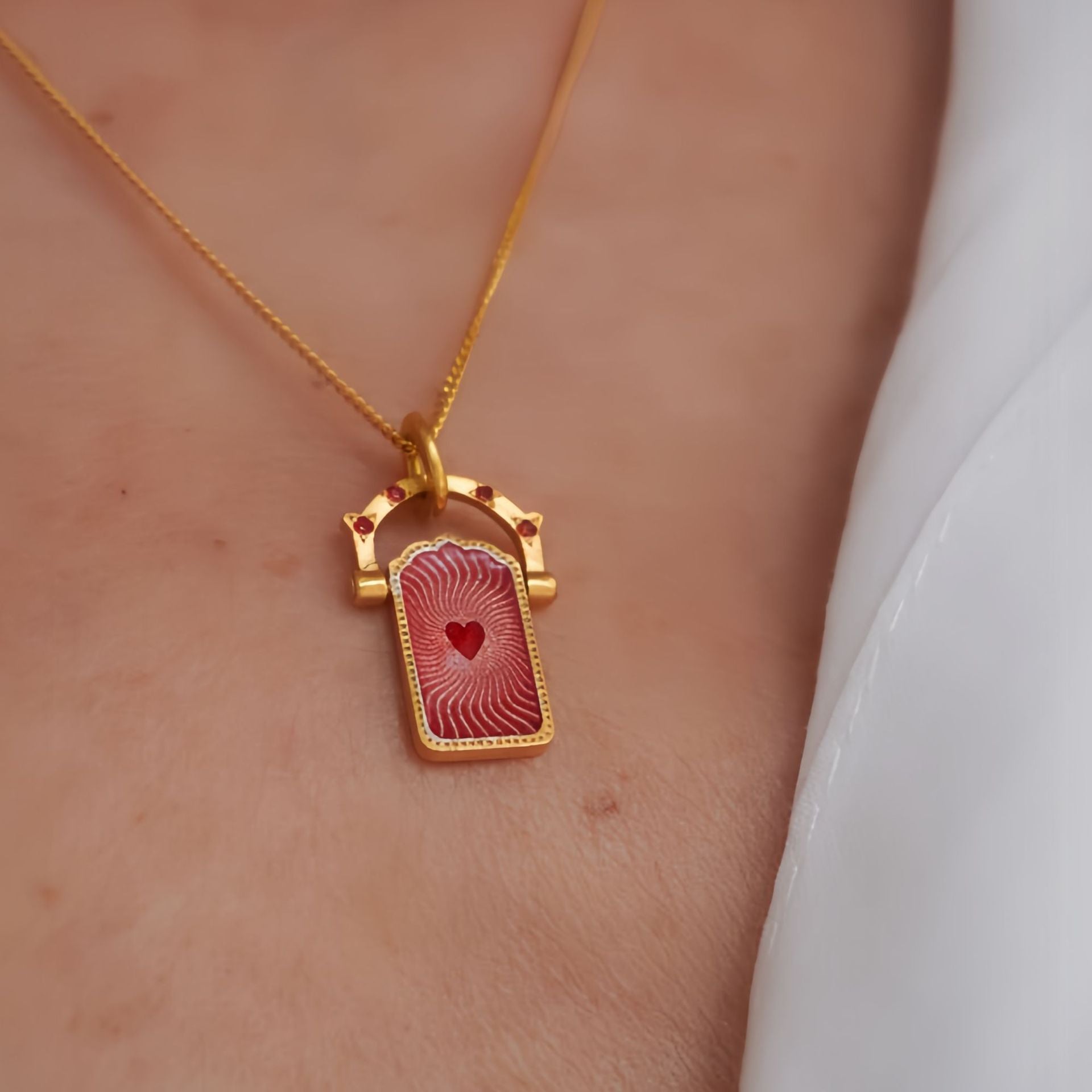 Elegant Red Heart Charm Necklace JLTN1329