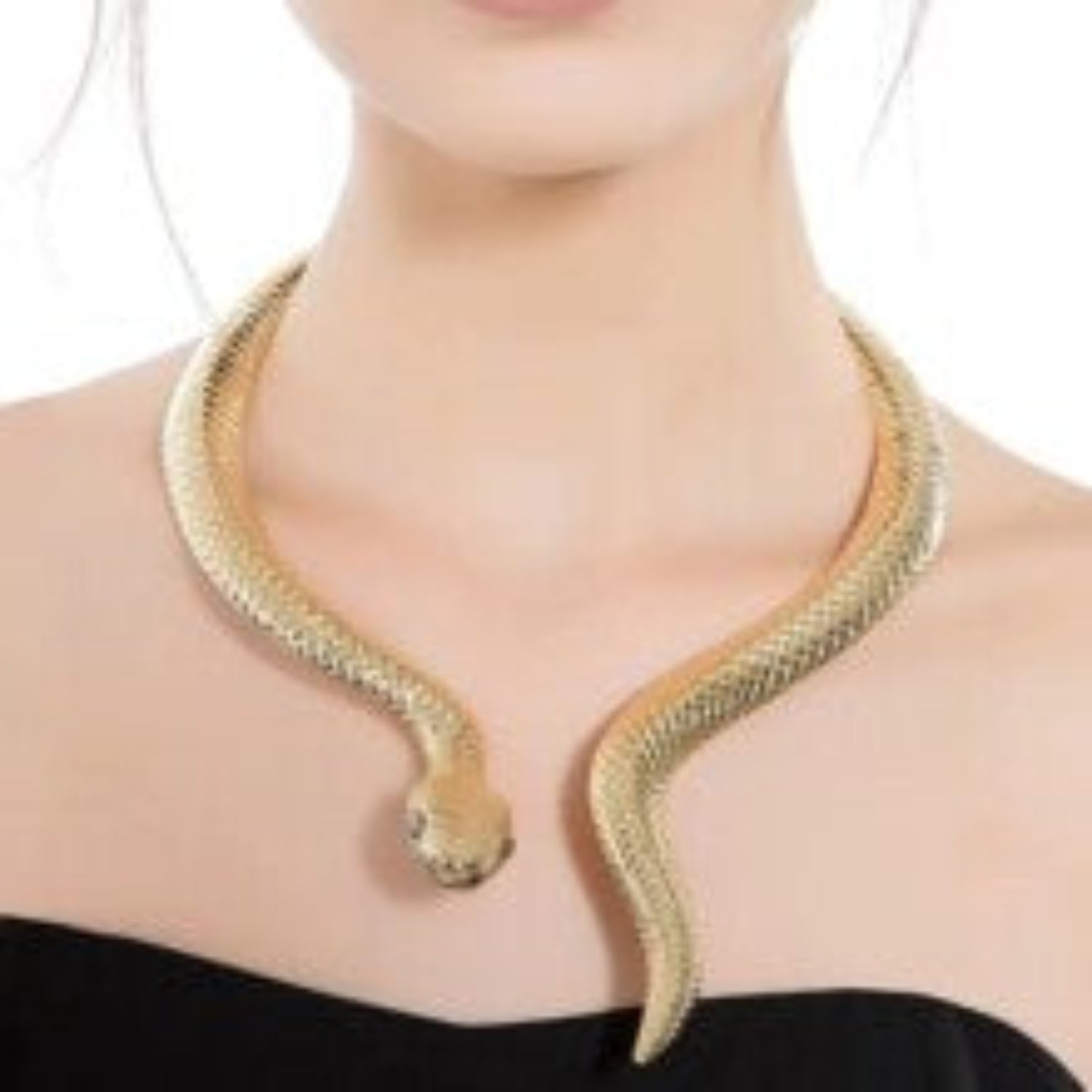 Bold Gold Snake Necklace Ð Perfect for Statement Looks JLTN1345