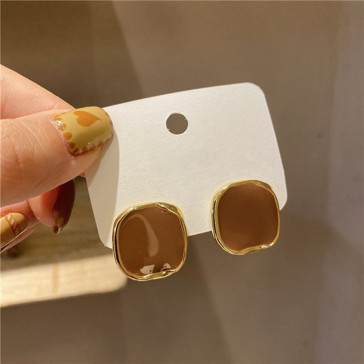 Minimalist Brown Cushion Stud Earrings JLT14097