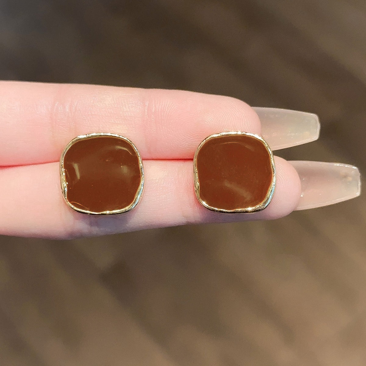 Minimalist Brown Cushion Stud Earrings JLT14097