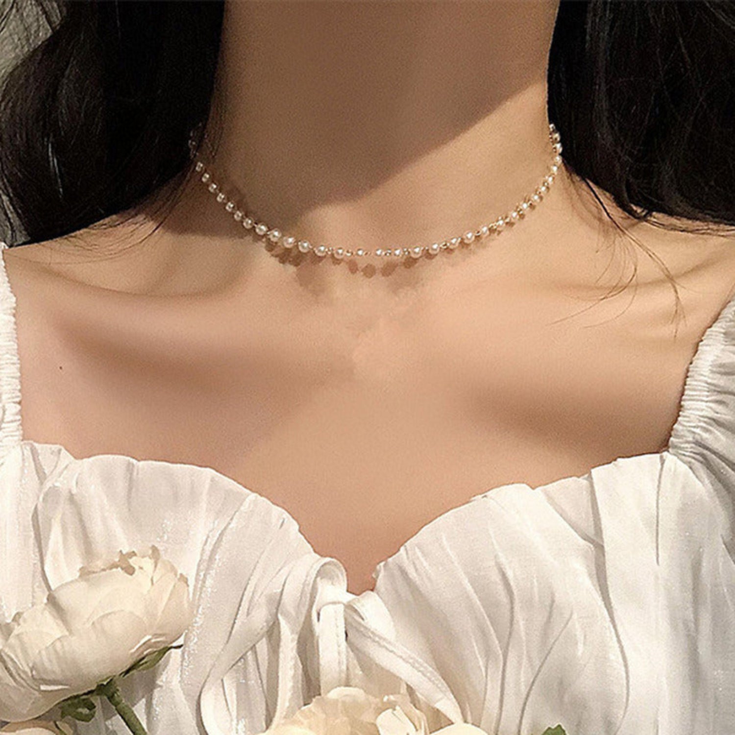 Dainty Gold and Pearl Choker JLTN1739