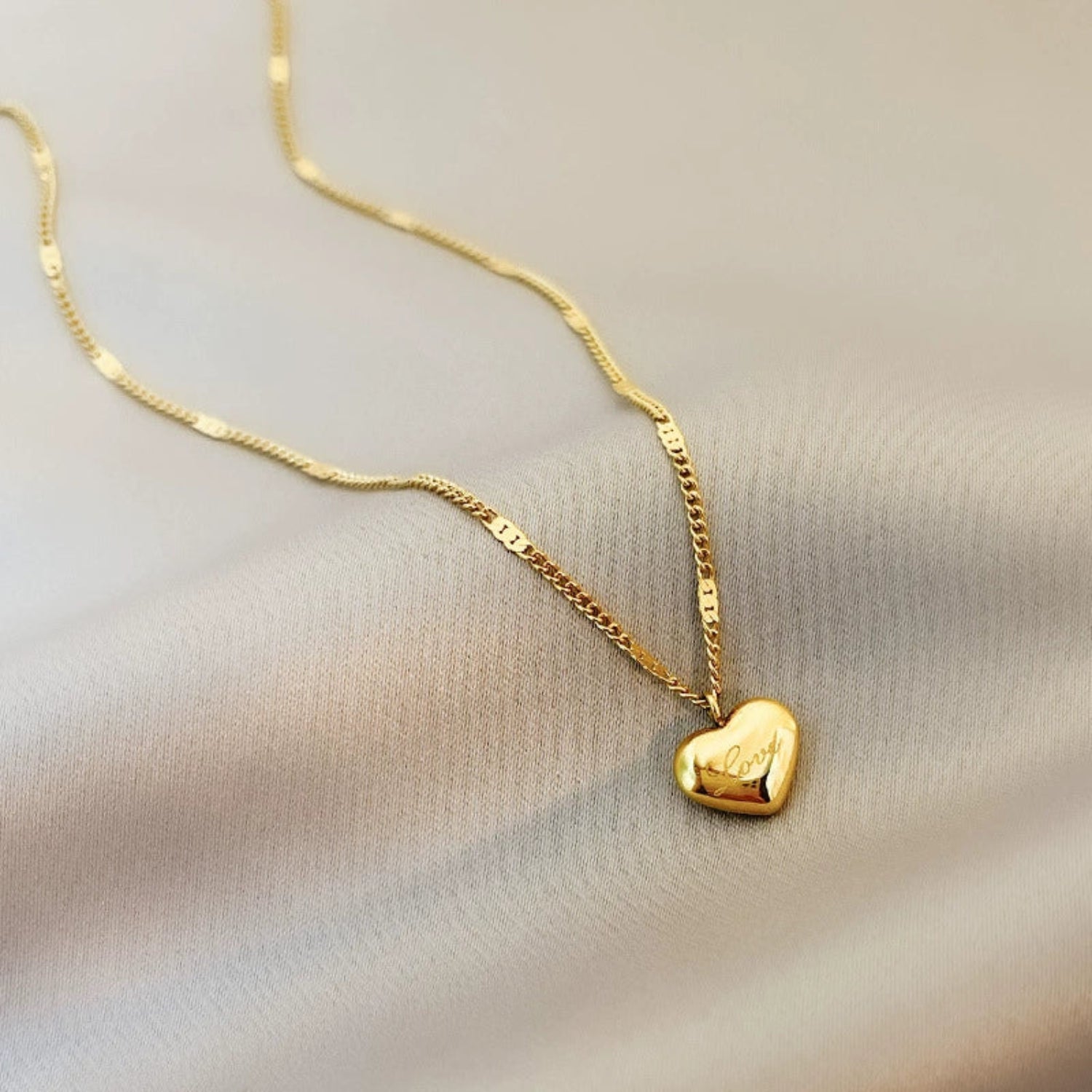 Gold Heart Engraved "Love" Necklace JLTN1741