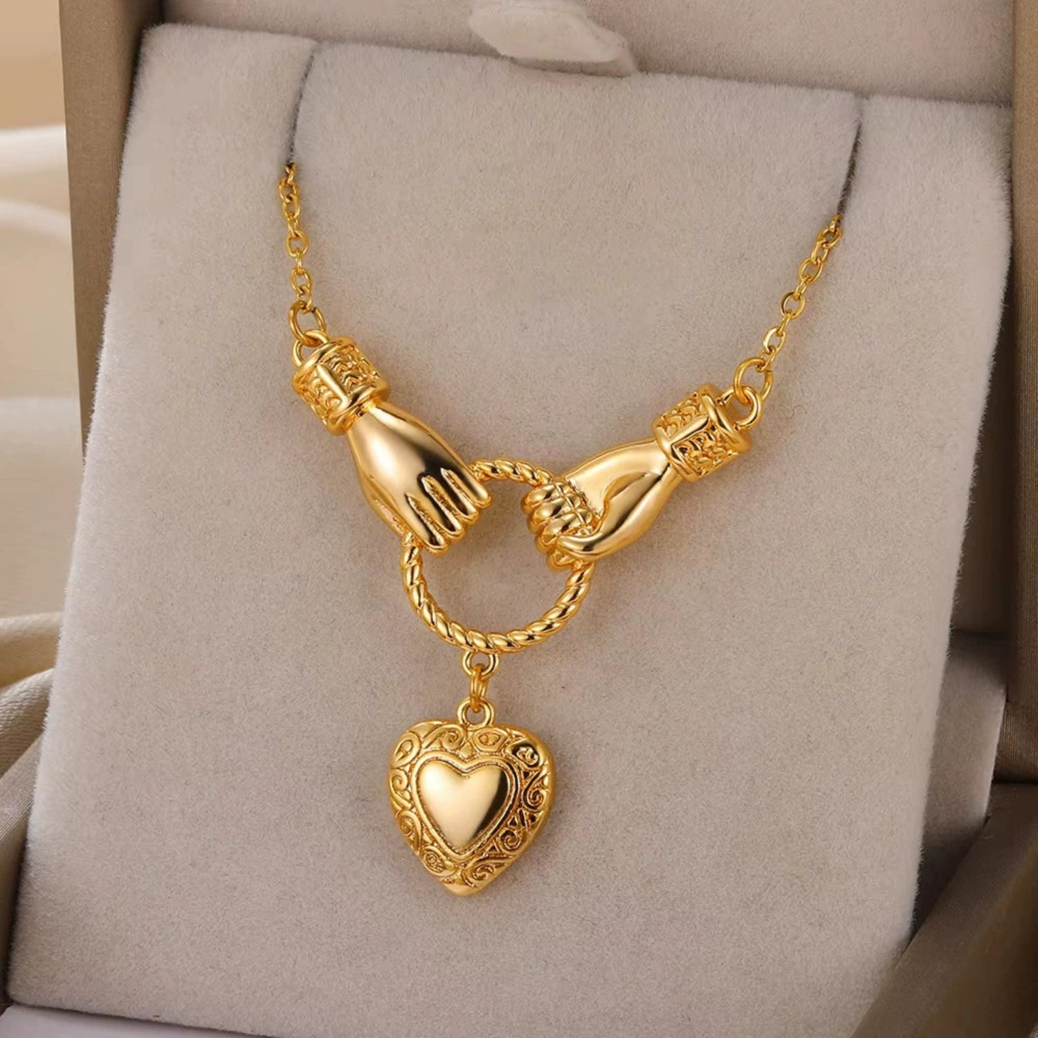 Gold Heart Hands Necklace JLTN1787