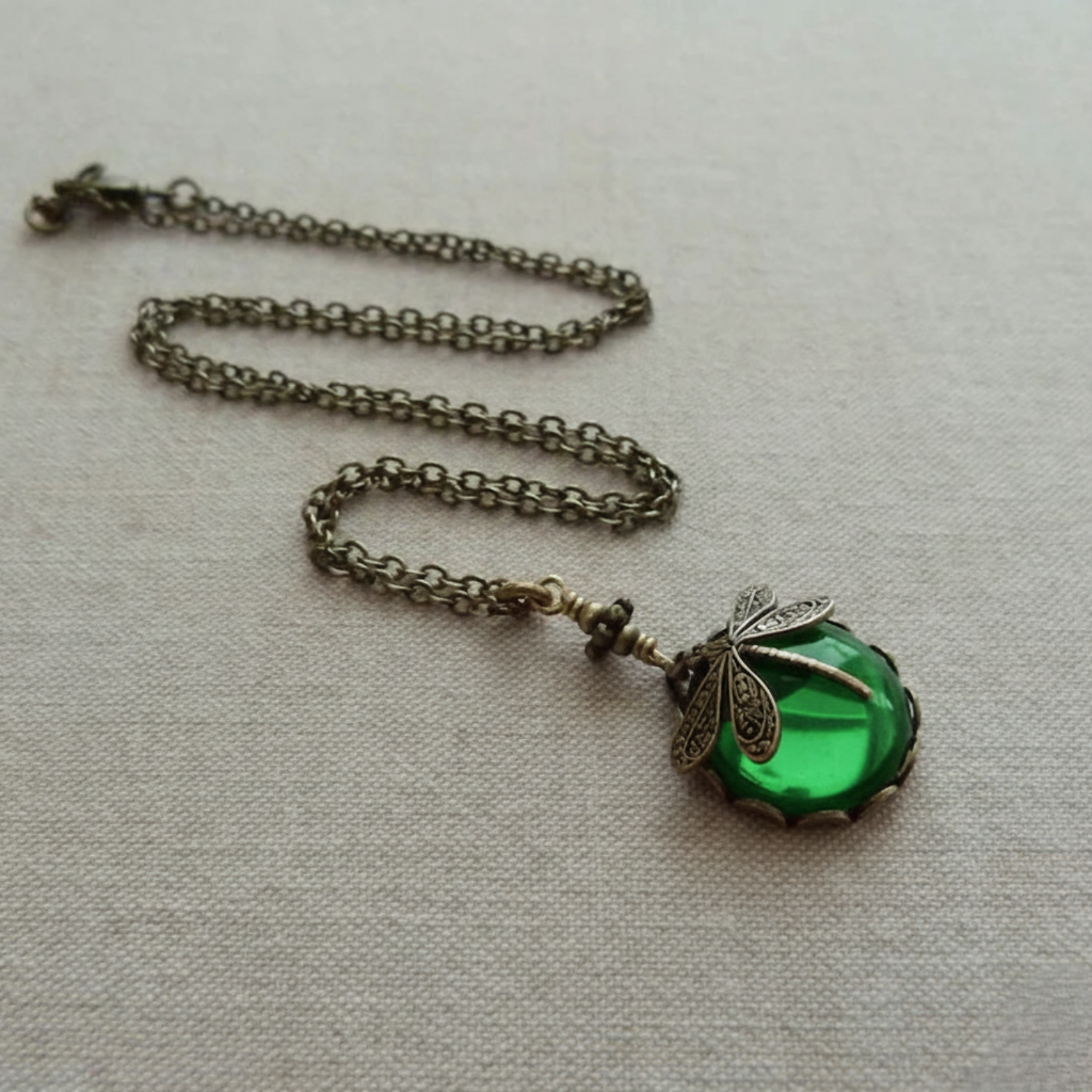 Vintage Dragonfly Emerald Green Necklace JLTN1819