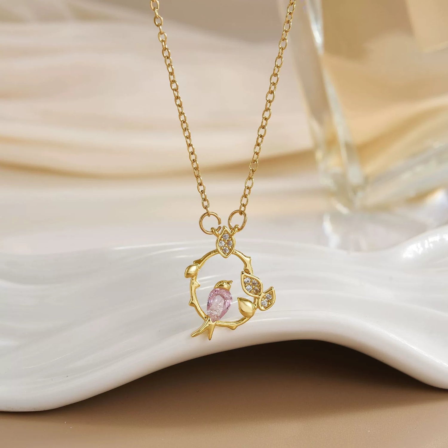 Gold Pink Bird Wreath Necklace JLTN1831