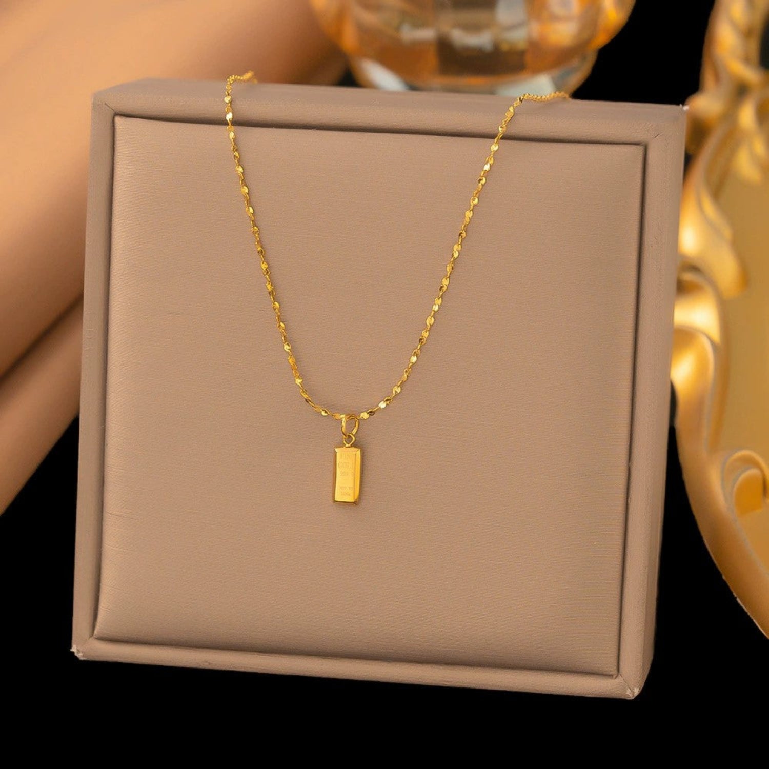 Minimalist Gold Bar Pendant Necklace JLTN1874