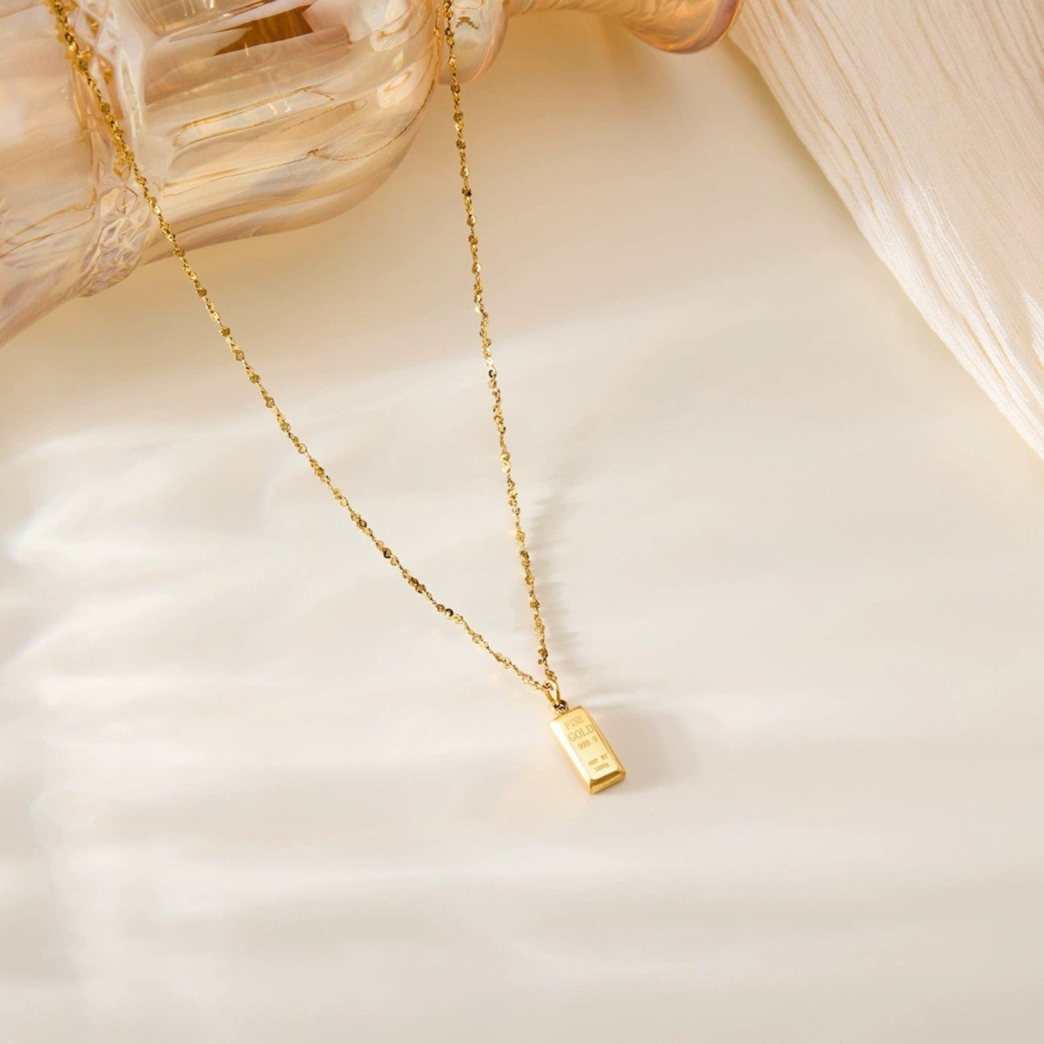 Minimalist Gold Bar Pendant Necklace JLTN1874