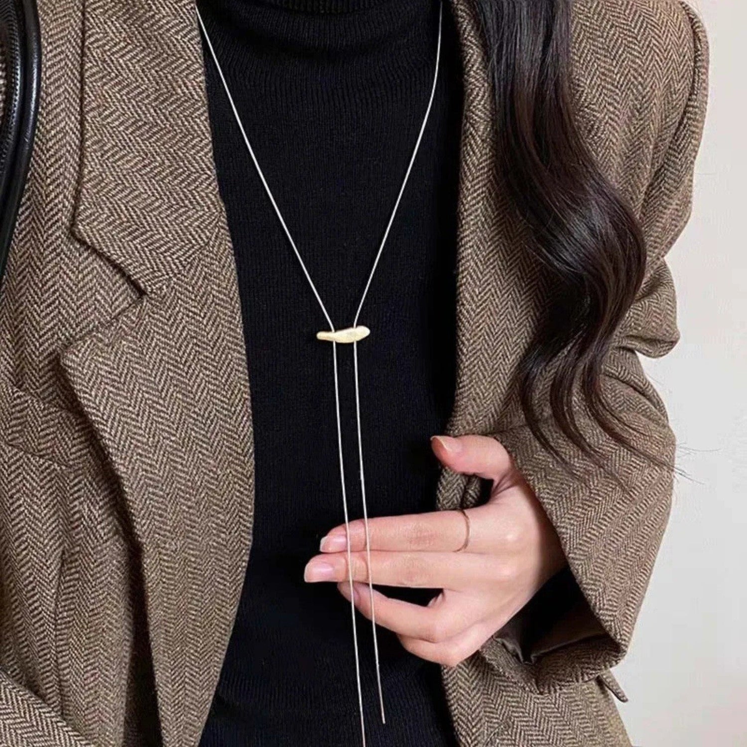 Modern Adjustable Bolo Slide Necklace JLTN1875