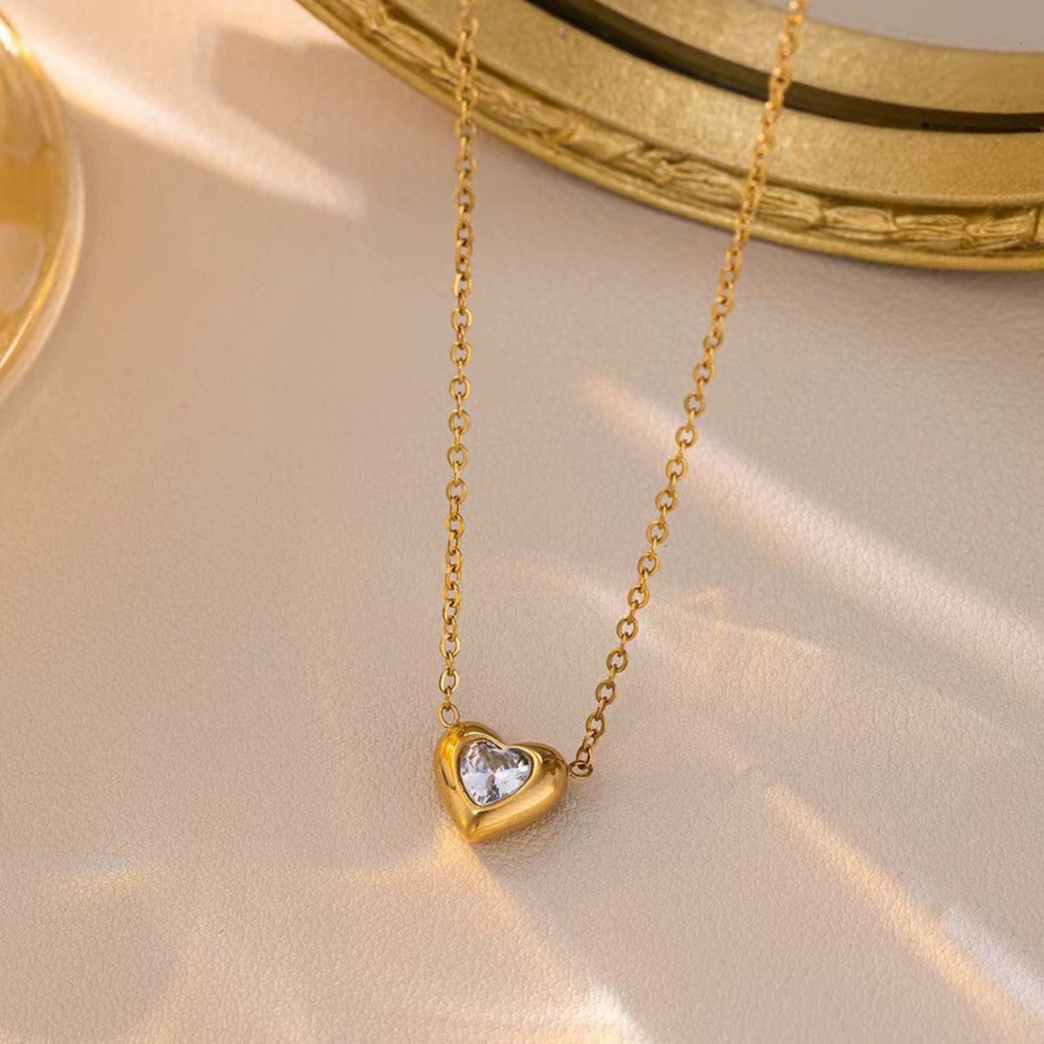 Gold Heart Pendant Necklace JLTN1895