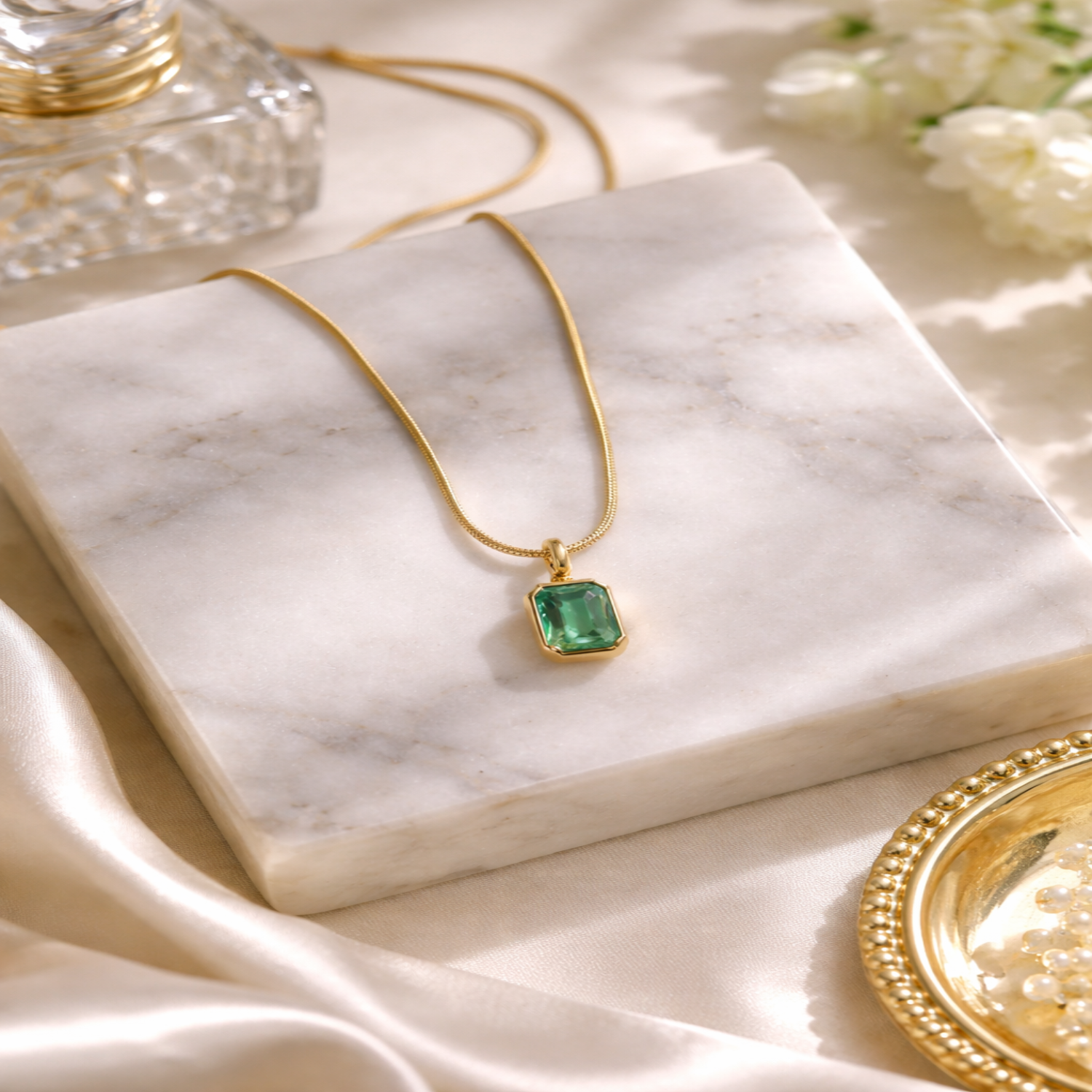 Emerald Blue Rectangular Pendant Necklace JLTN1909