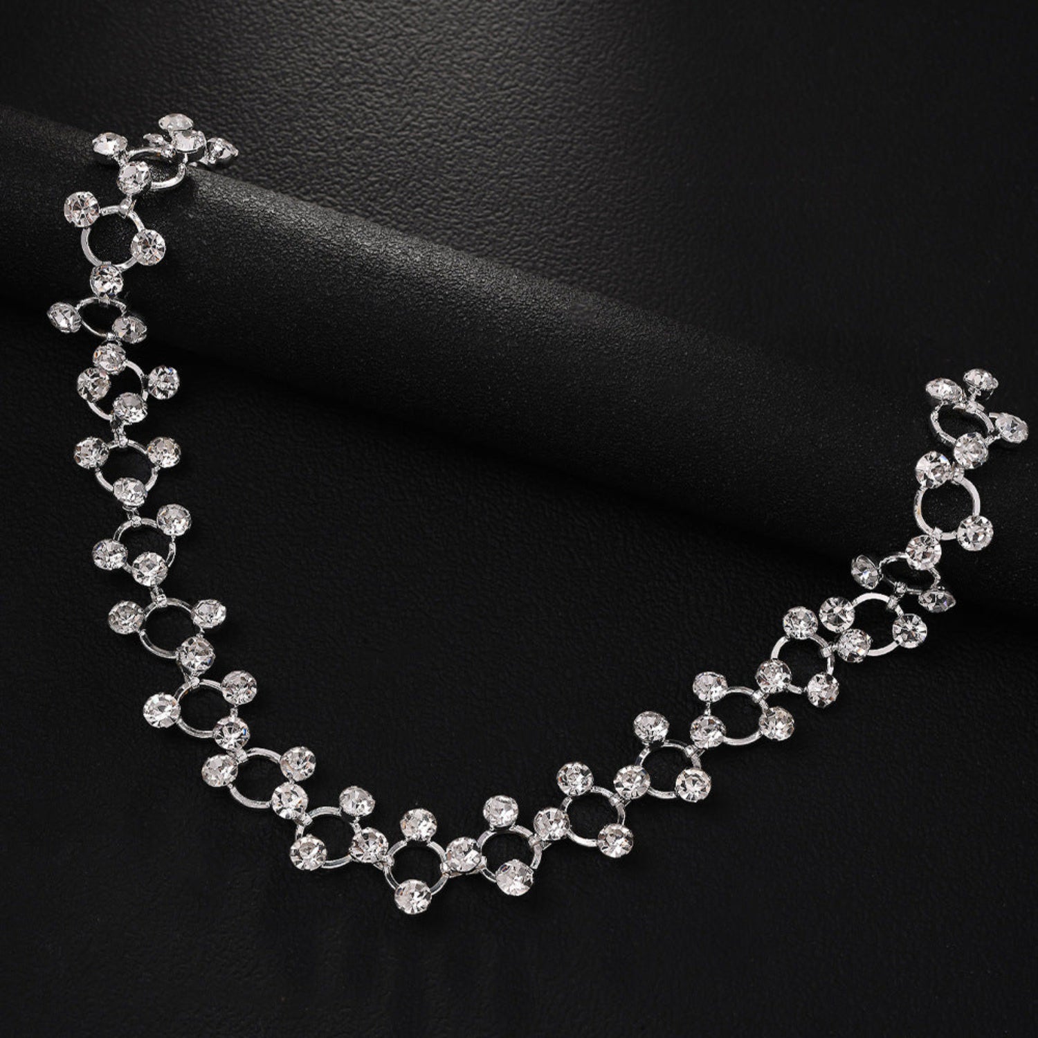 Silver Sparkling Crystal Geometric Choker JLTN1934