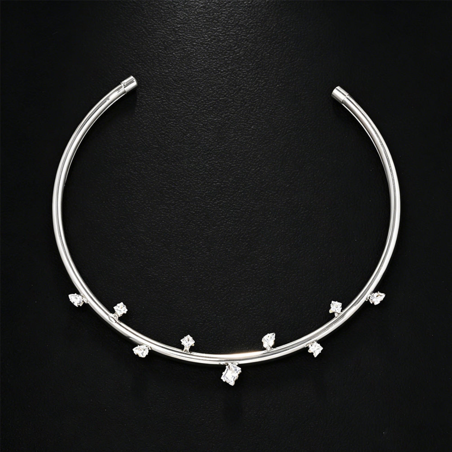 Gold Minimalist Crystal Charm Choker JLTN1935