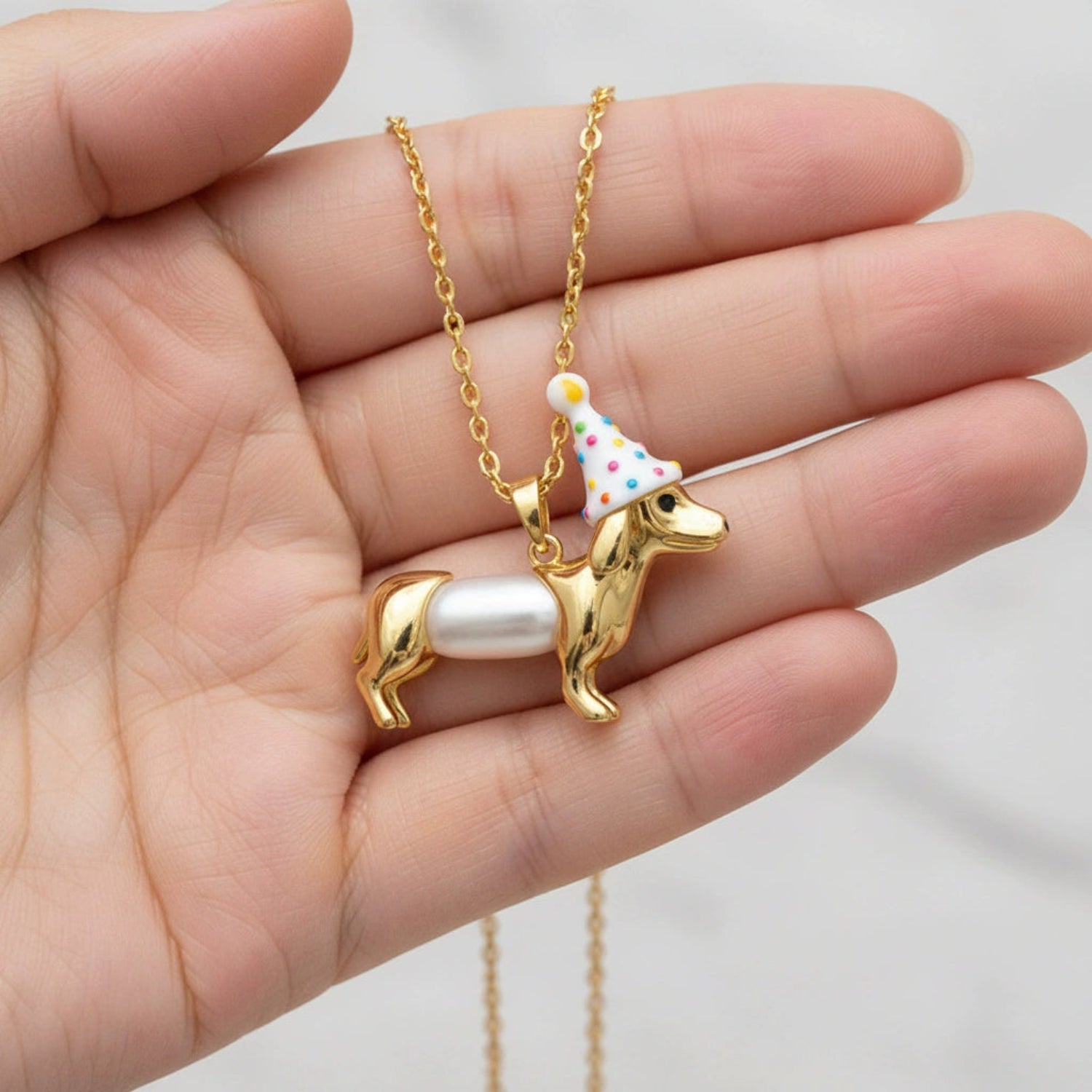 Dachshund Party Hat Pearl Necklace JLTN1937