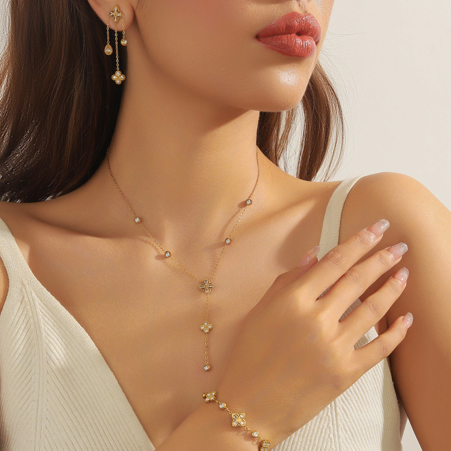 Gold Floral Crystal Lariat Necklace JLTN1943