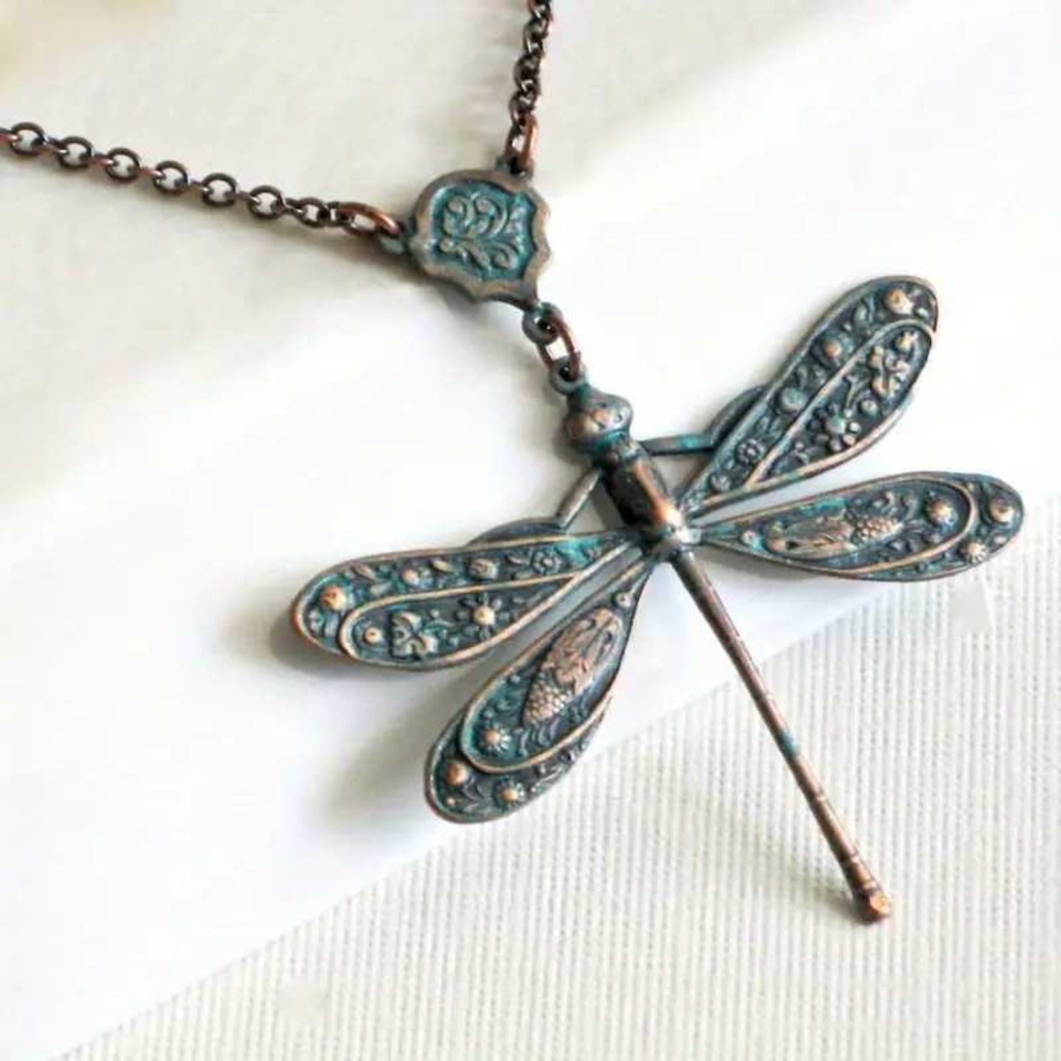 Bronze Vintage Dragonfly Pendant Necklace JLTN1944