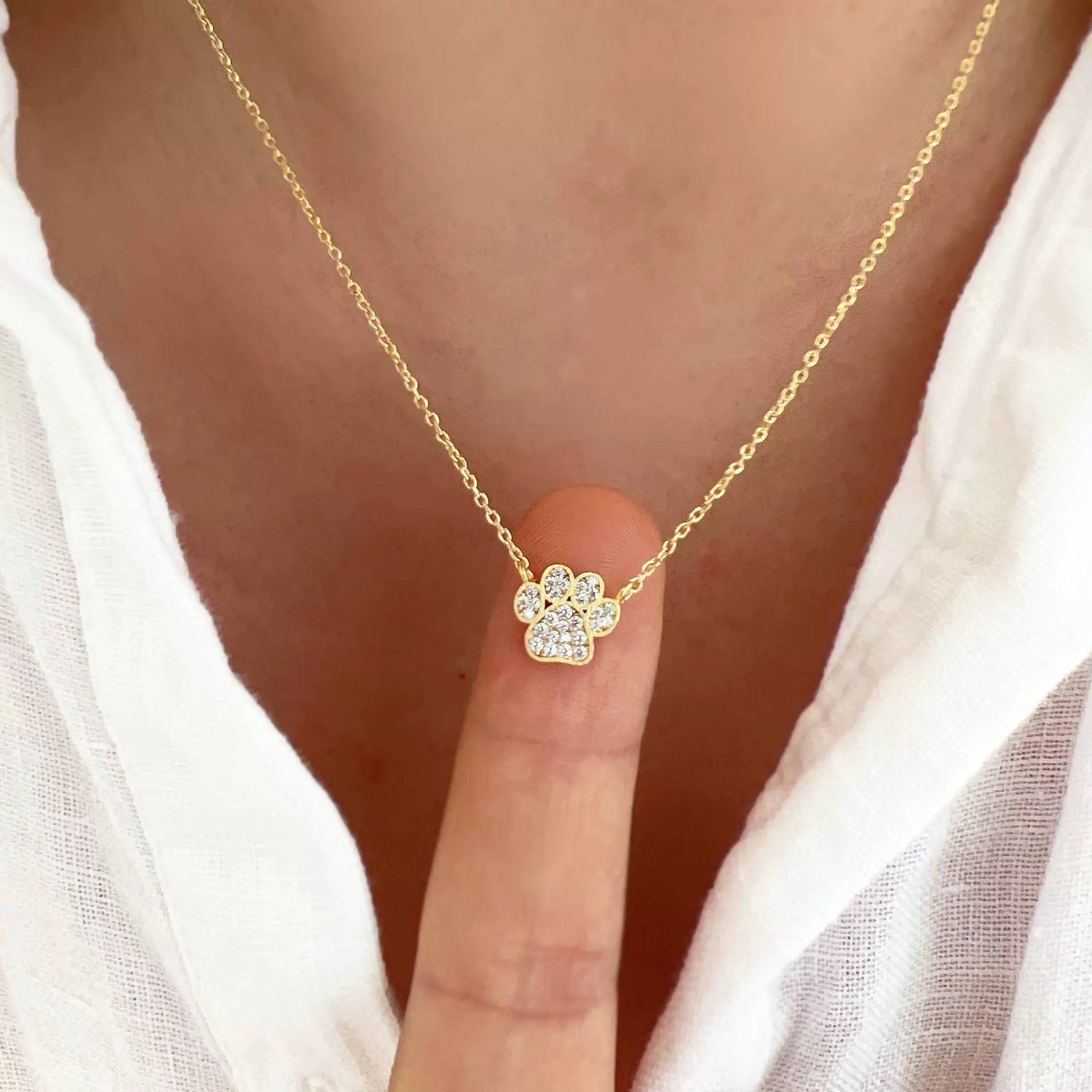 Golden Paw Crystal Necklace JLTN1947