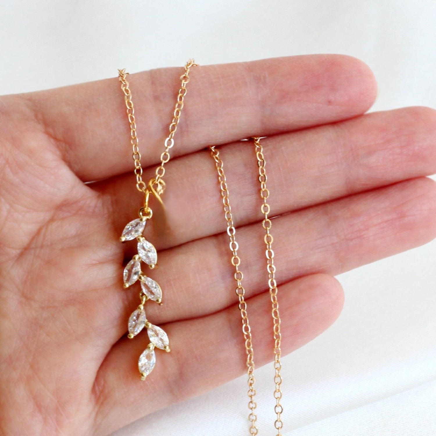 Gold Vine Crystal Leaf Necklace JLTN1949