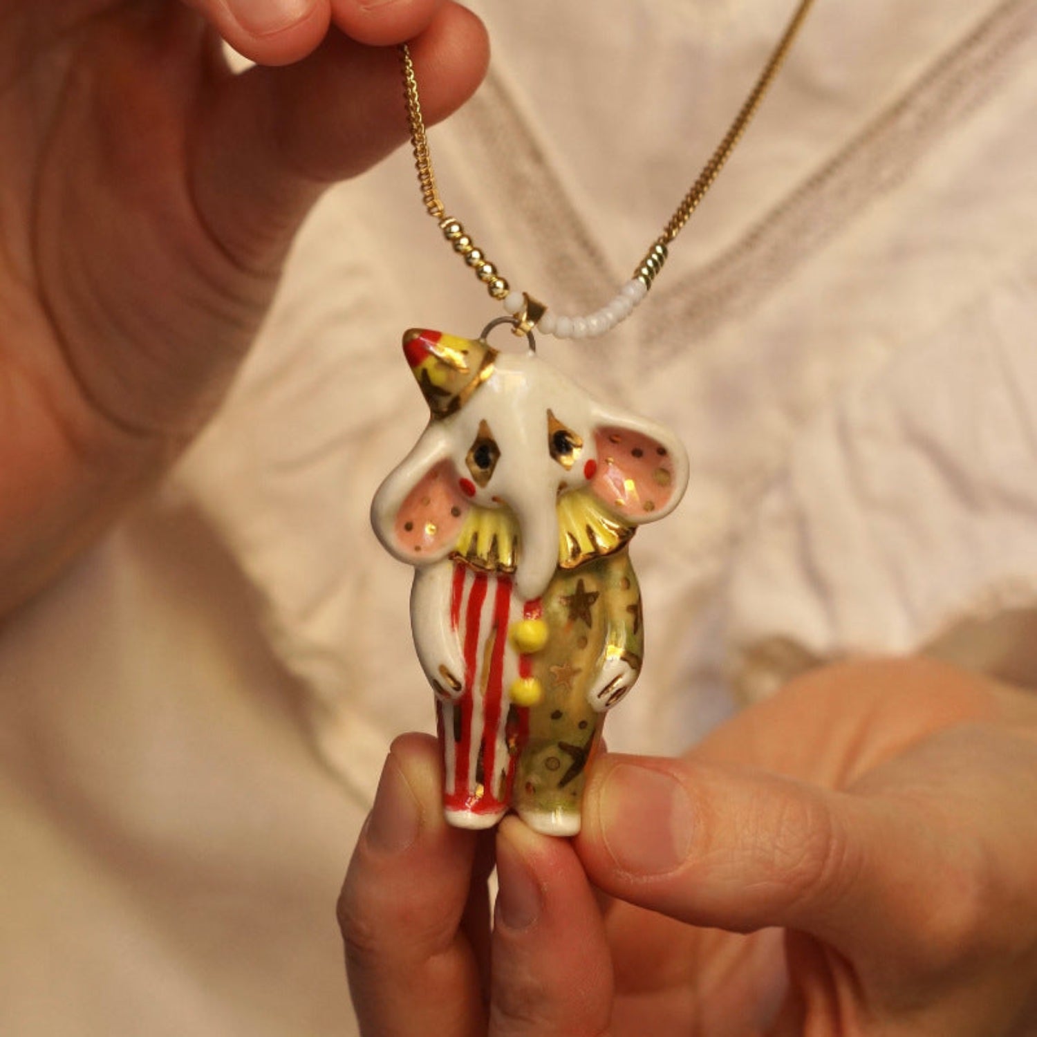 Golden Circus Elephant Pendant JLTN1950