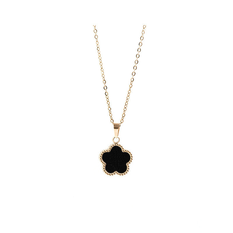 Black Clover Pendant Necklace JLTN1986