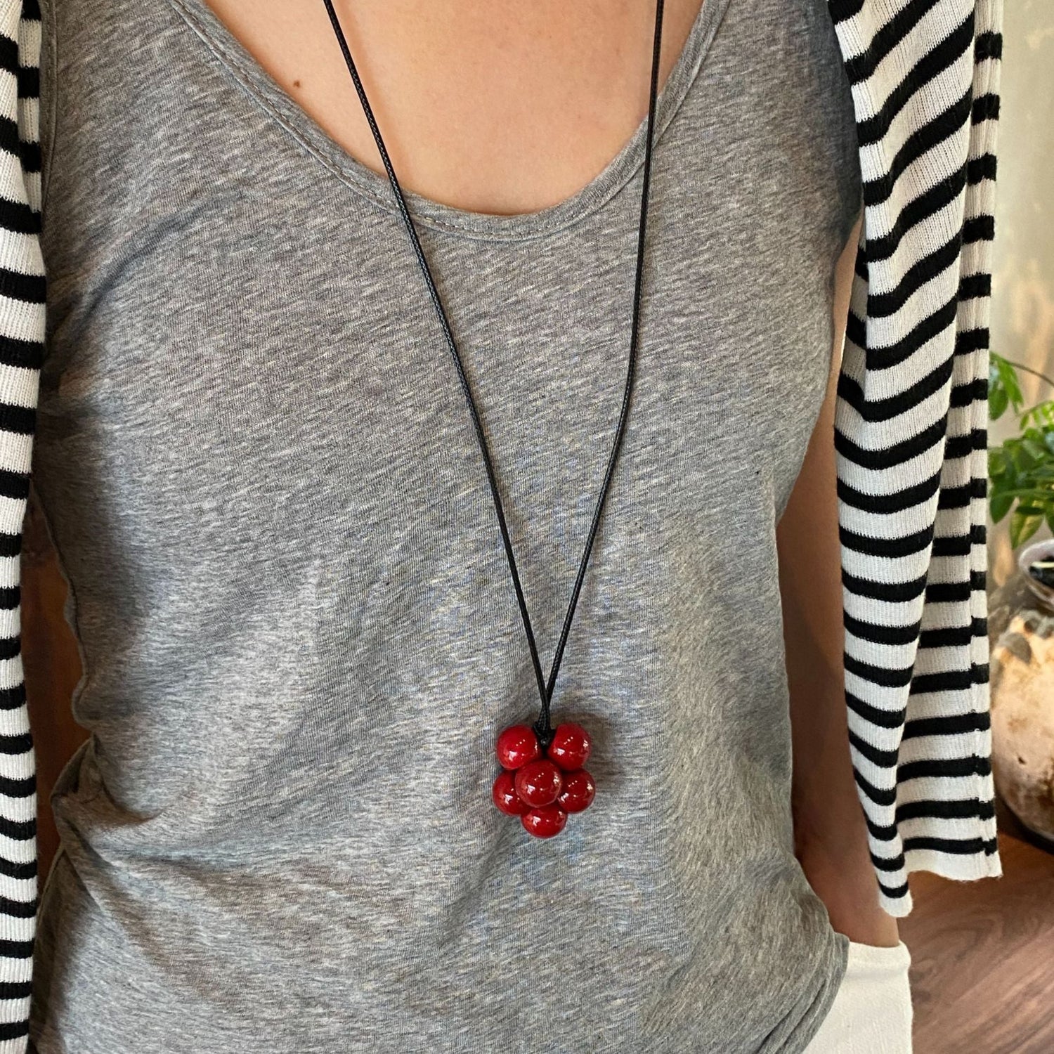 Red Beaded Flower Cord Necklace JLTN2000