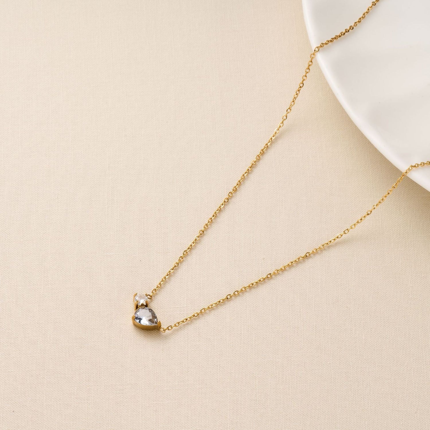 Gold Crystal Teardrop Pendant Necklace JLTN2005