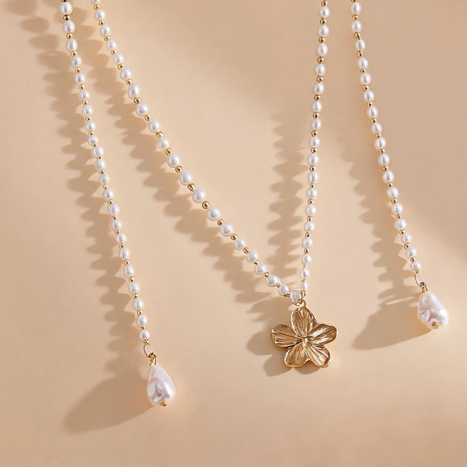 White Pearl Flower Lariat Necklace JLTN2017