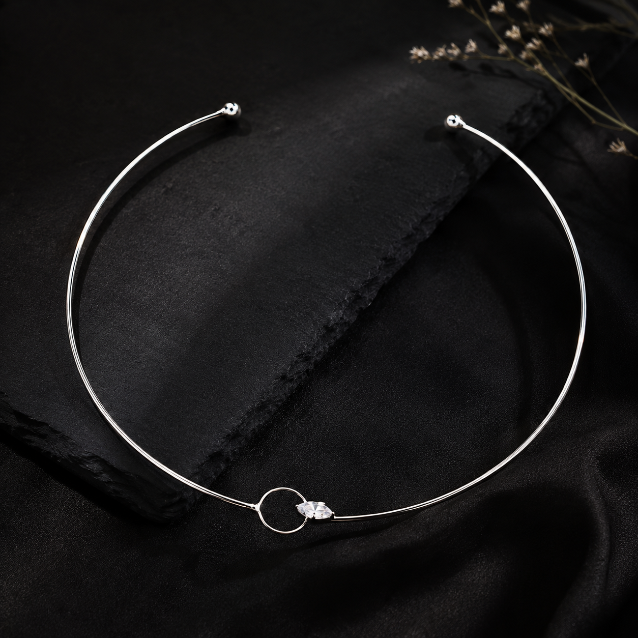 Silver Minimal Oval Crystal Choker JLTN2042