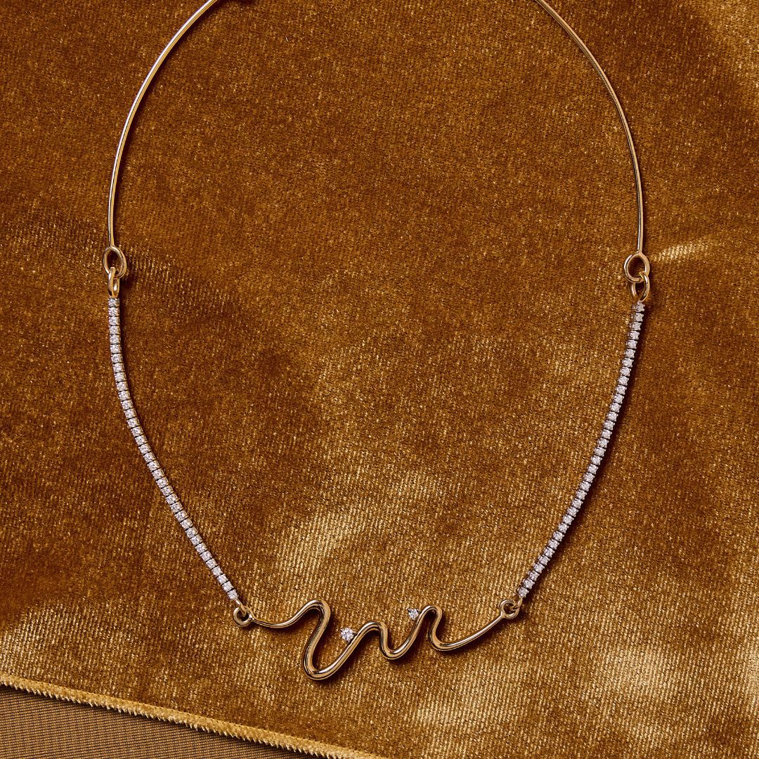 Gold Love Script Pendant Necklace JLTN2045