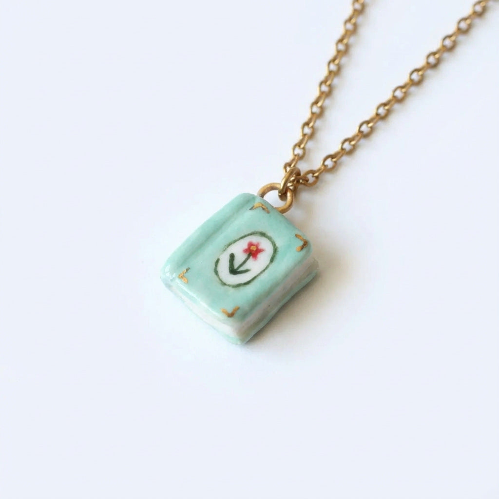 Gold Camera Charm Necklace JLTN2076