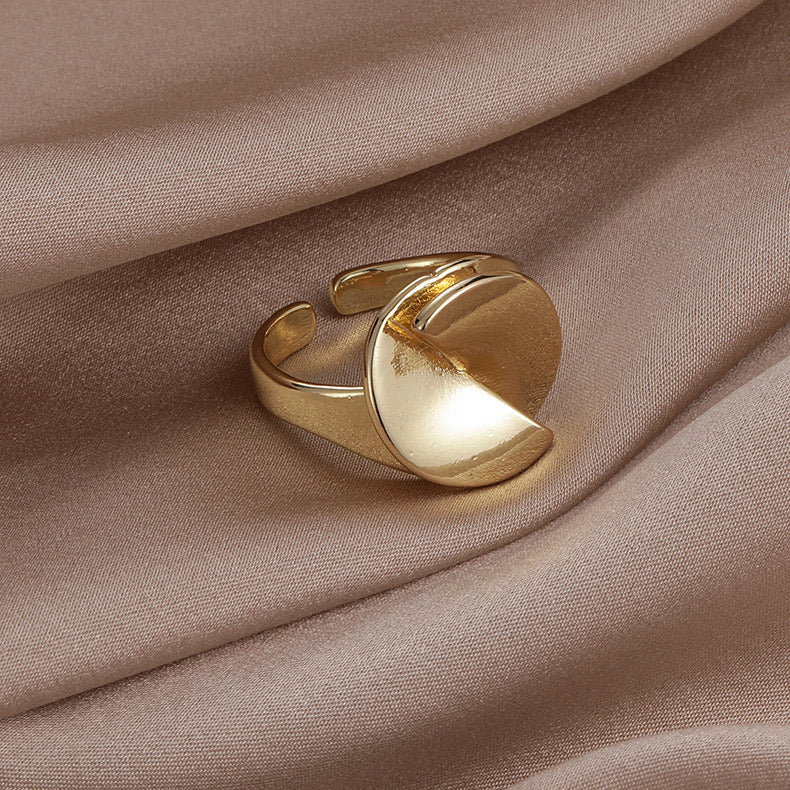 Just lil things Gold Artificial Rings