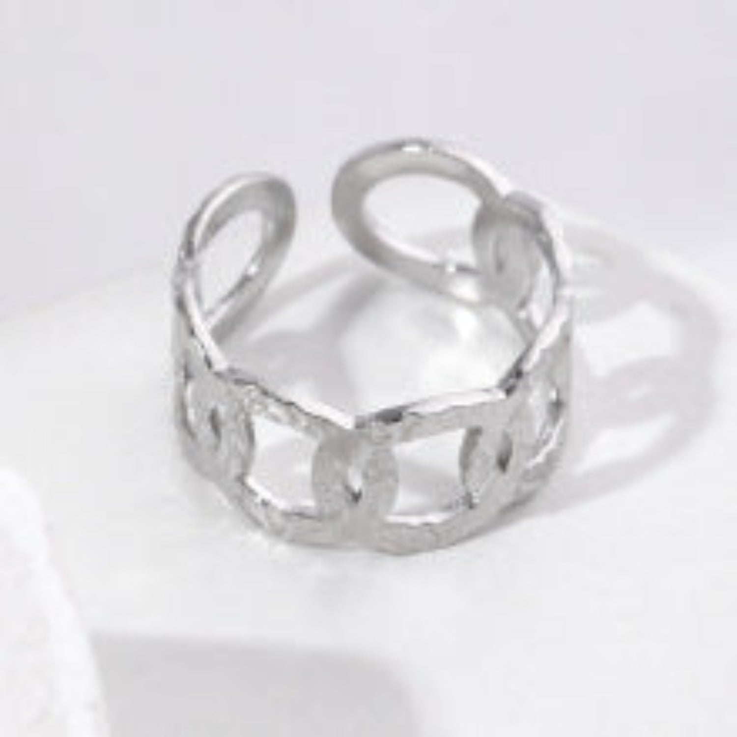 Bold Silver Textured Chain Ring JLTR0476