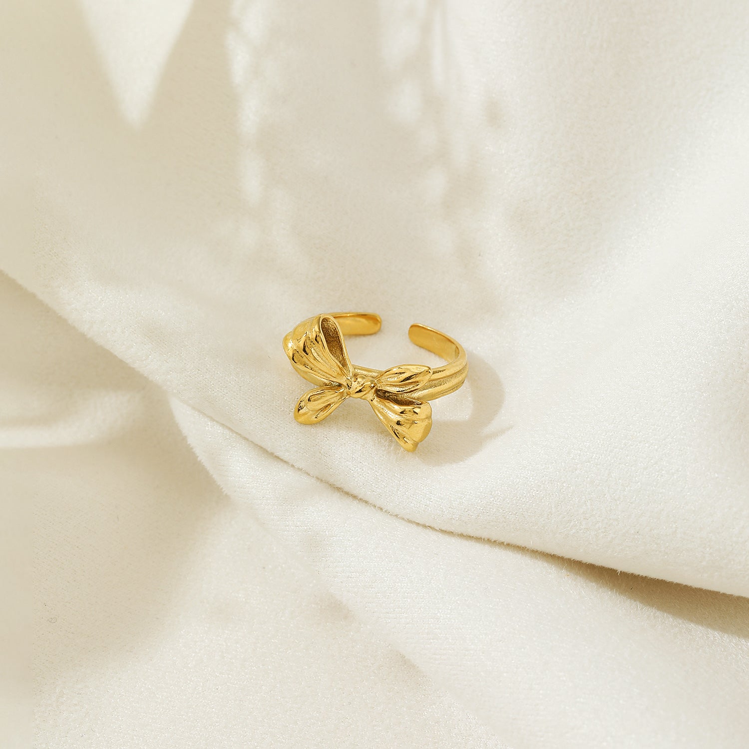 Delicate Bow Motif Gold Adjustable Ring JLTR0482