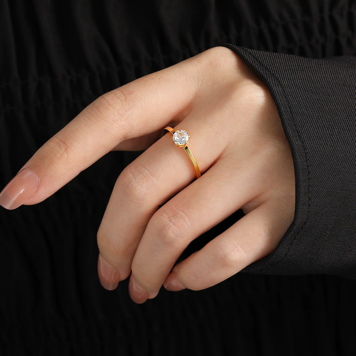 four-claw diamond ring JLTR0539