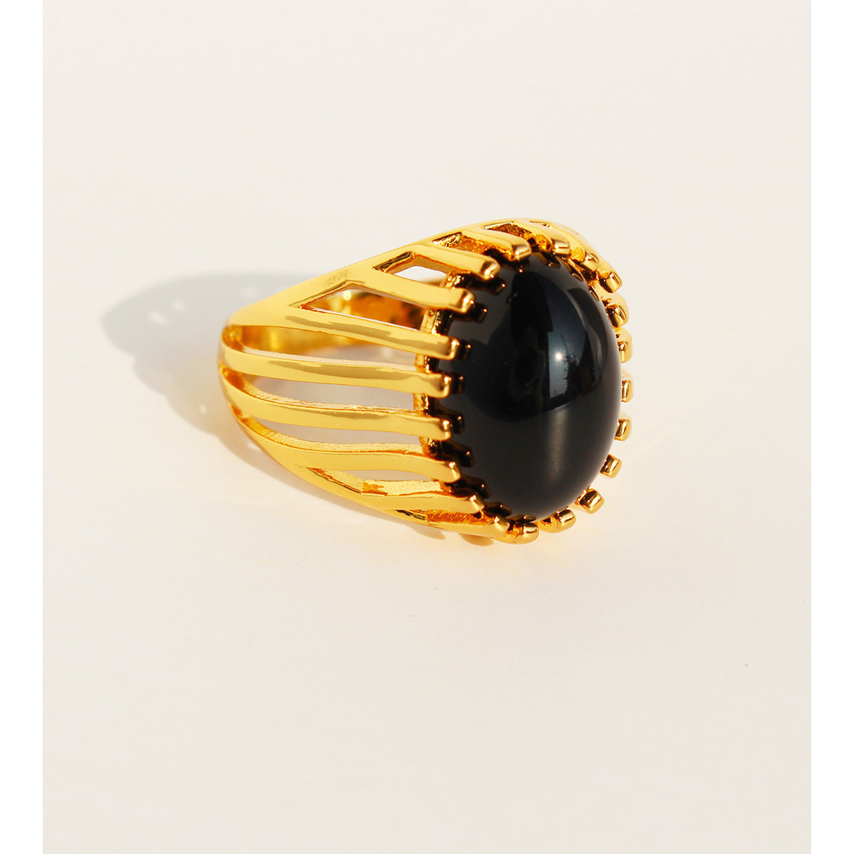 Luxe Black Noir Oval Ring JLTR0588