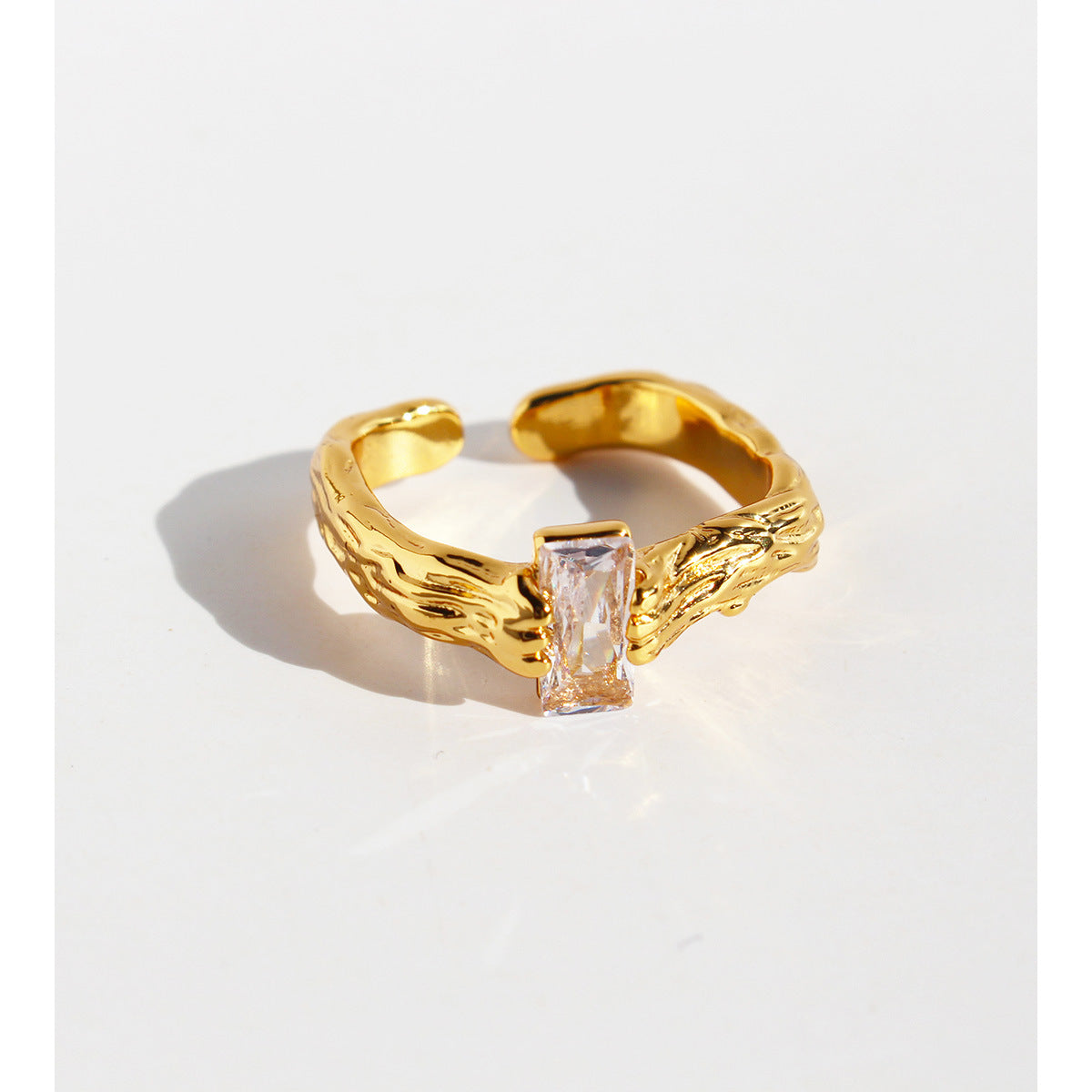 Sculpted Luxe Baguette Ring JLTR0589