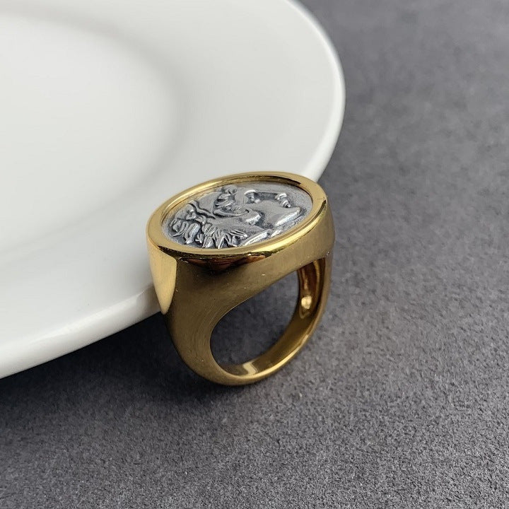 Dual Tone Vintage Medallion Gold Ring JLTR0600
