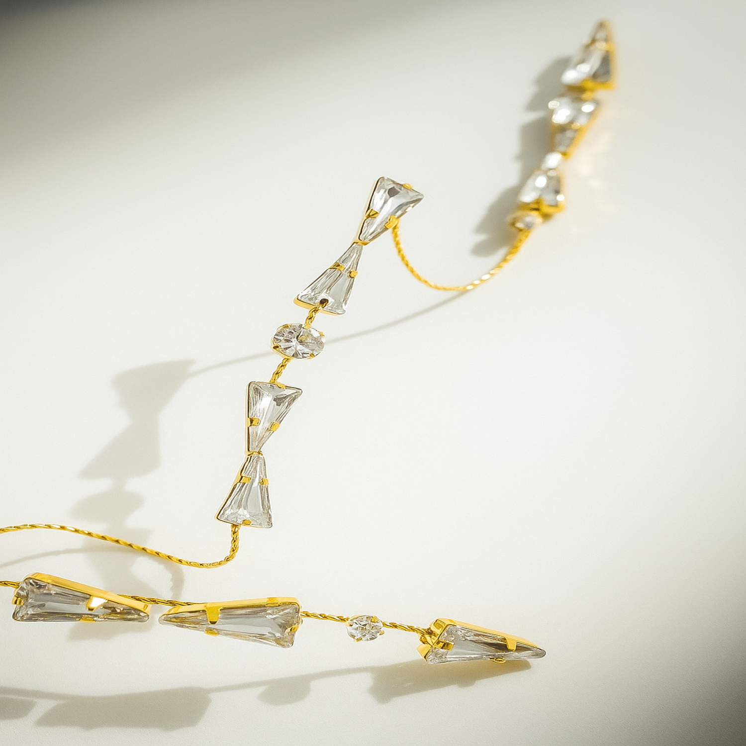 Crystal Cascade Hand Harness JLTR0642