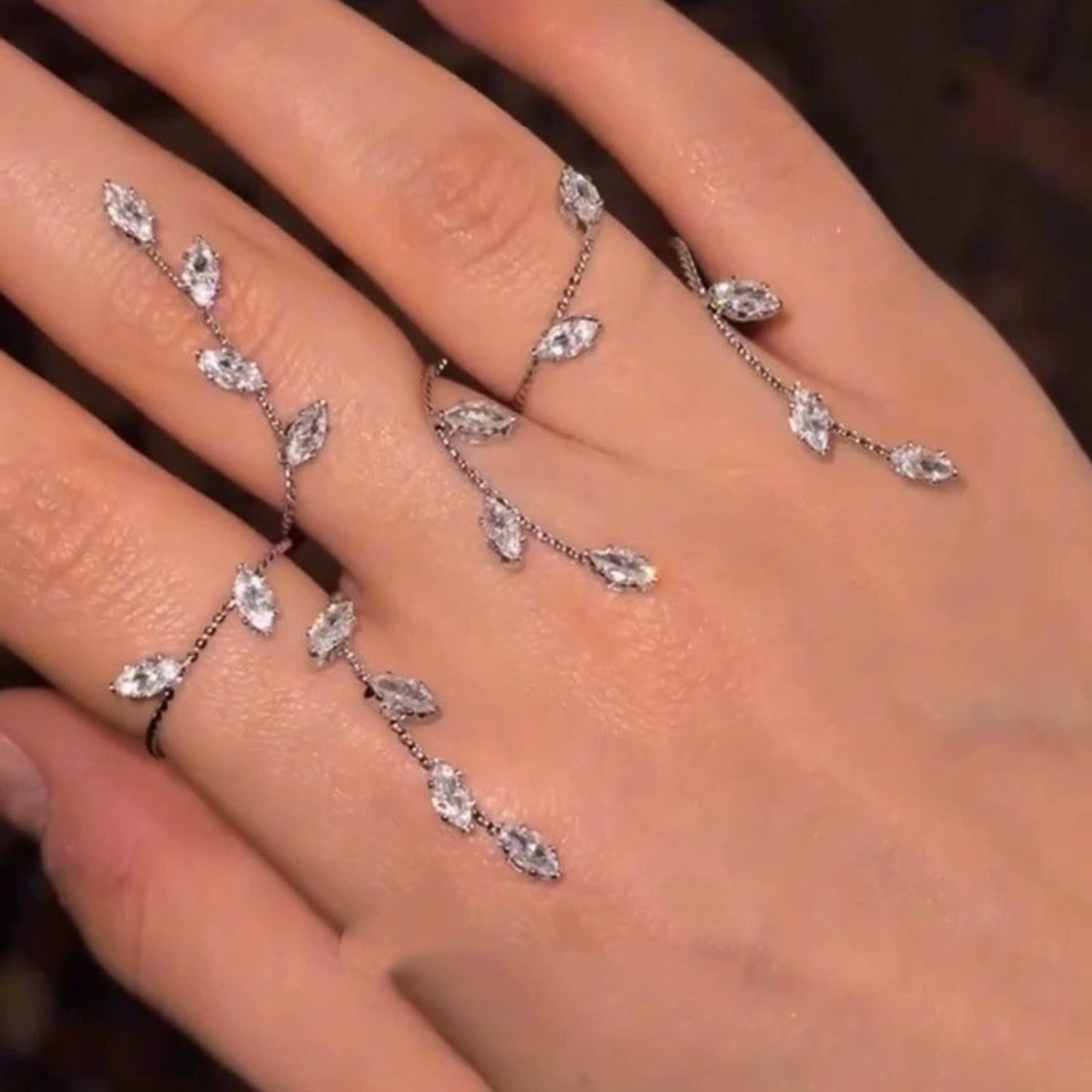 Enchanted Vine Multi-Finger Ring JLTR0646