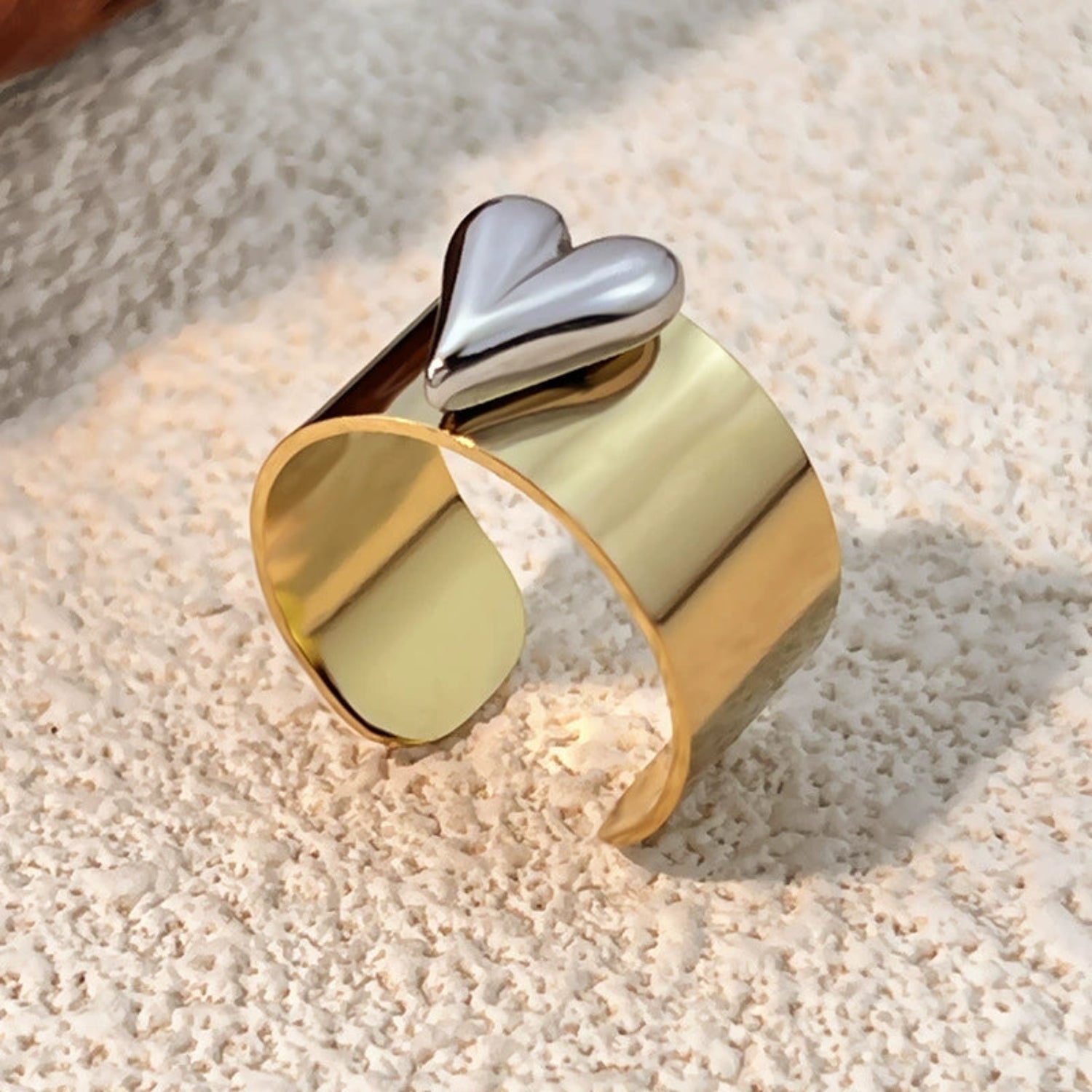 Two-Tone Puffy Heart Cuff Ring JLTR0658
