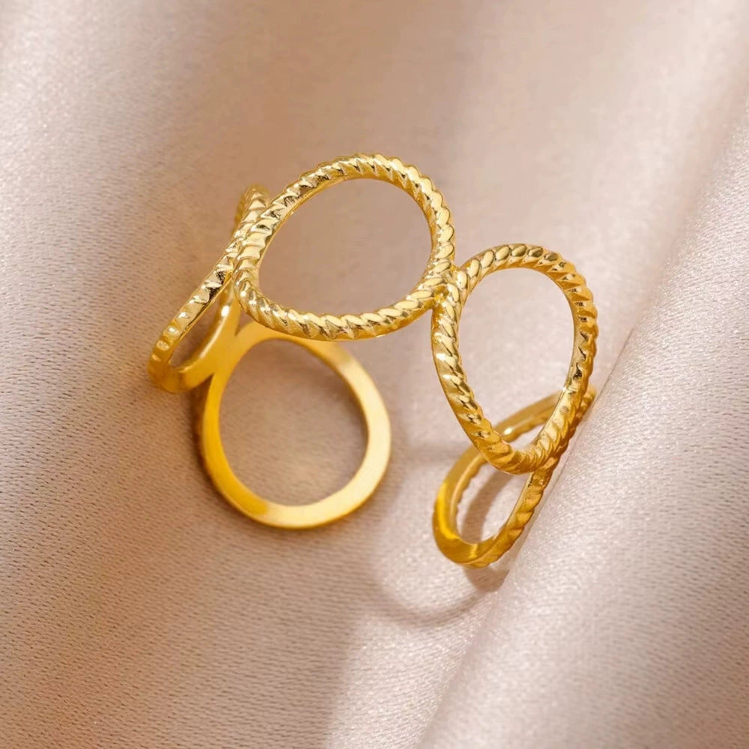 Gold Open Geometric Twist Ring JLTR0660