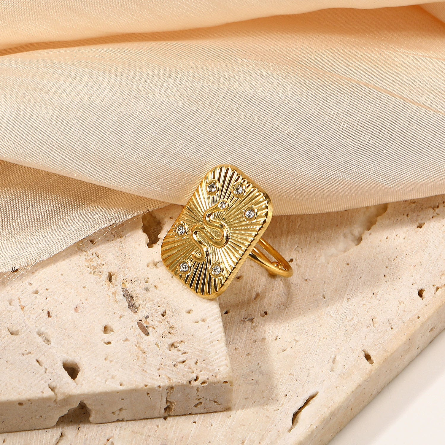 Gold Sunburst Snake Signet Ring JLTR0661