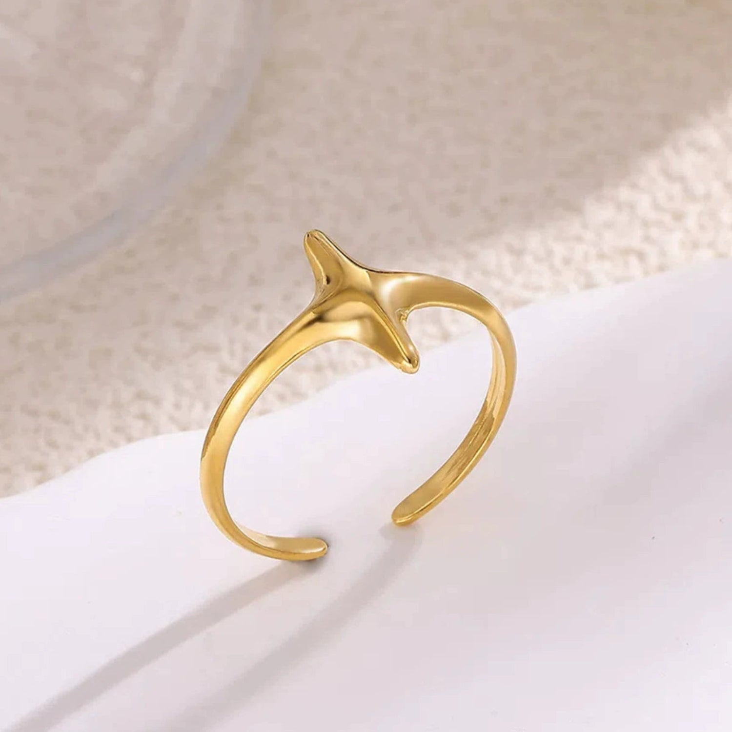 Minimalist Gold Starburst Wrap Ring JLTR0683