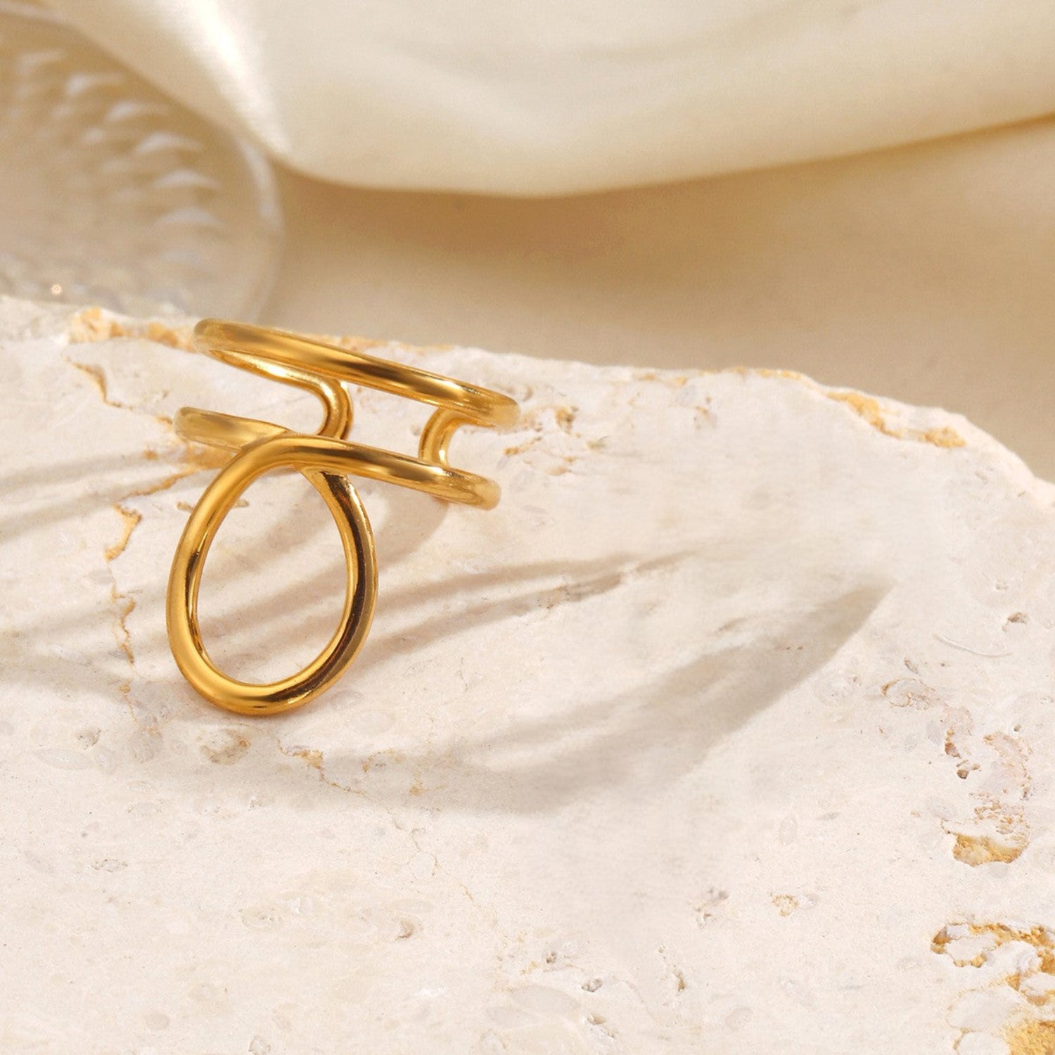 Golden Loop Multi-Band Statement Ring JLTR0759