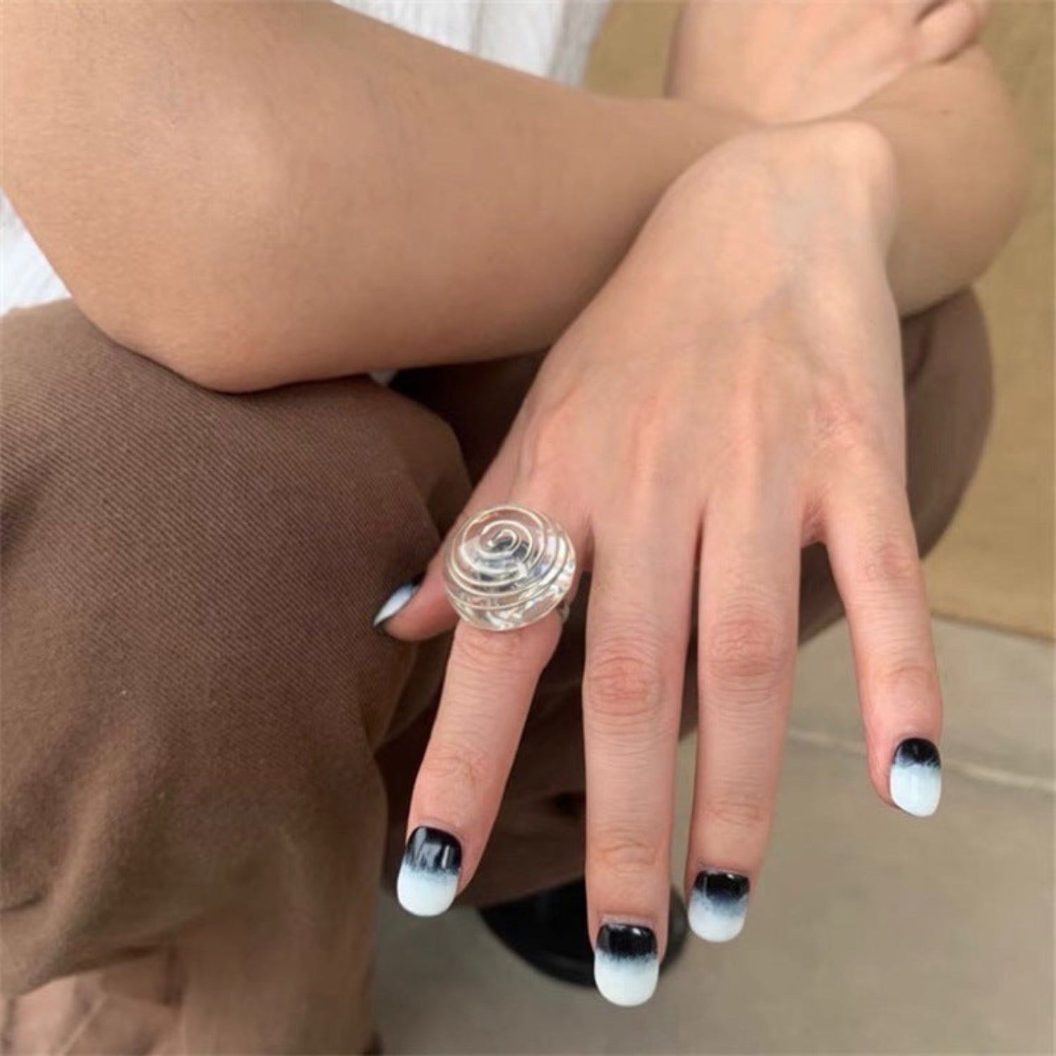 Clear Modern Spiral Dome Ring JLTR0803