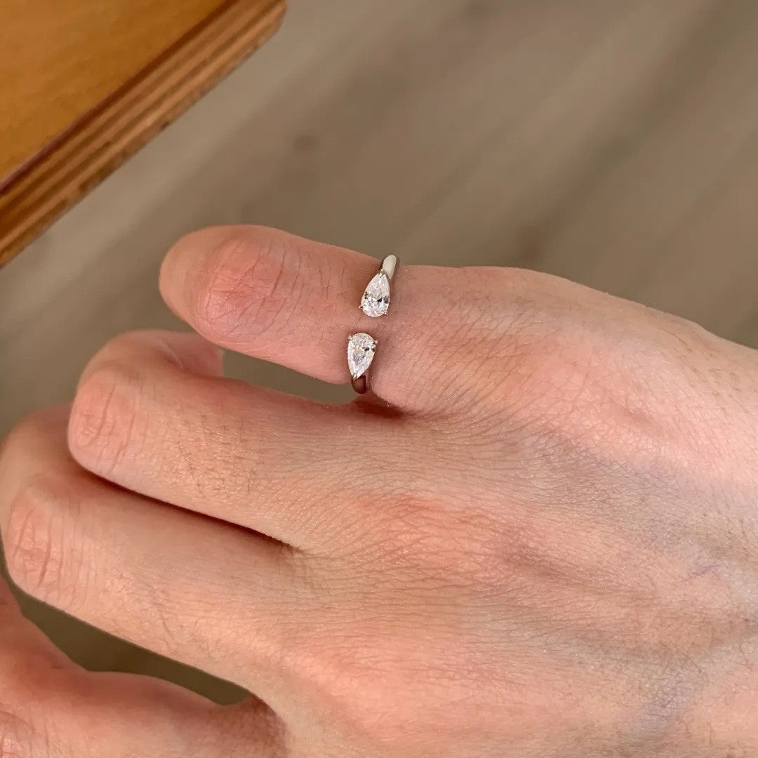 Silver Minimal Crystal Ring JLTR0826