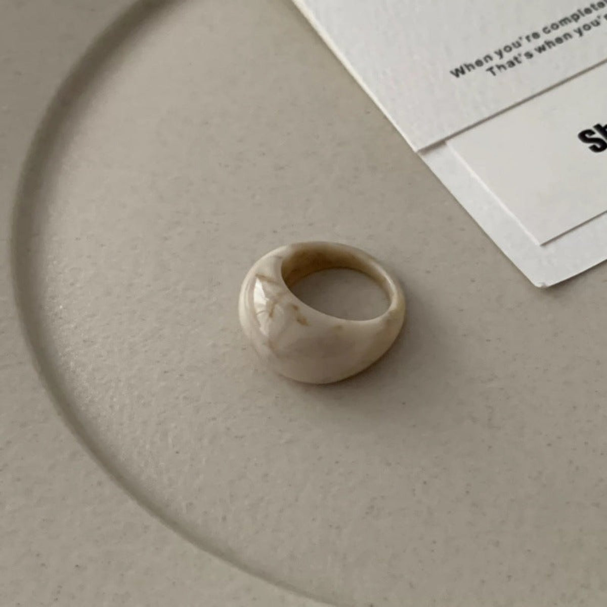 Ivory Marble Luxe Dome Ring JLTR0839