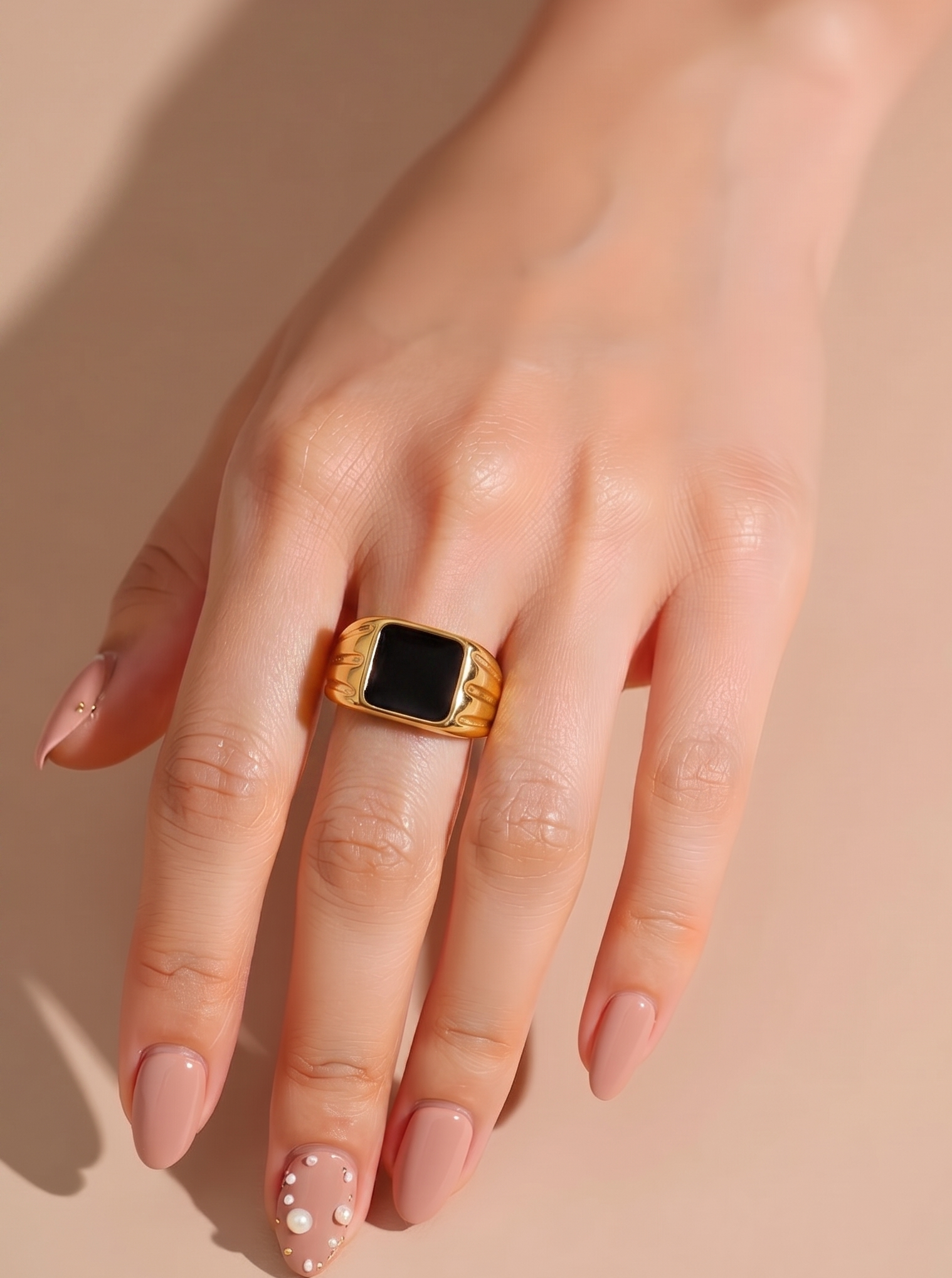 Trendy Modern Gold Signet Ring JLTR0400